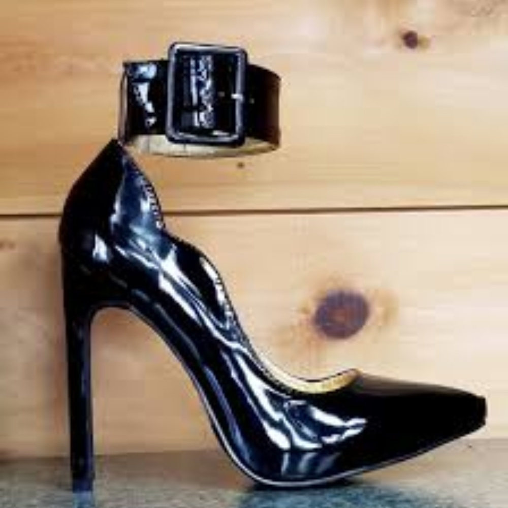 Mona Mia Felipa Pump high heels Women's Shoes